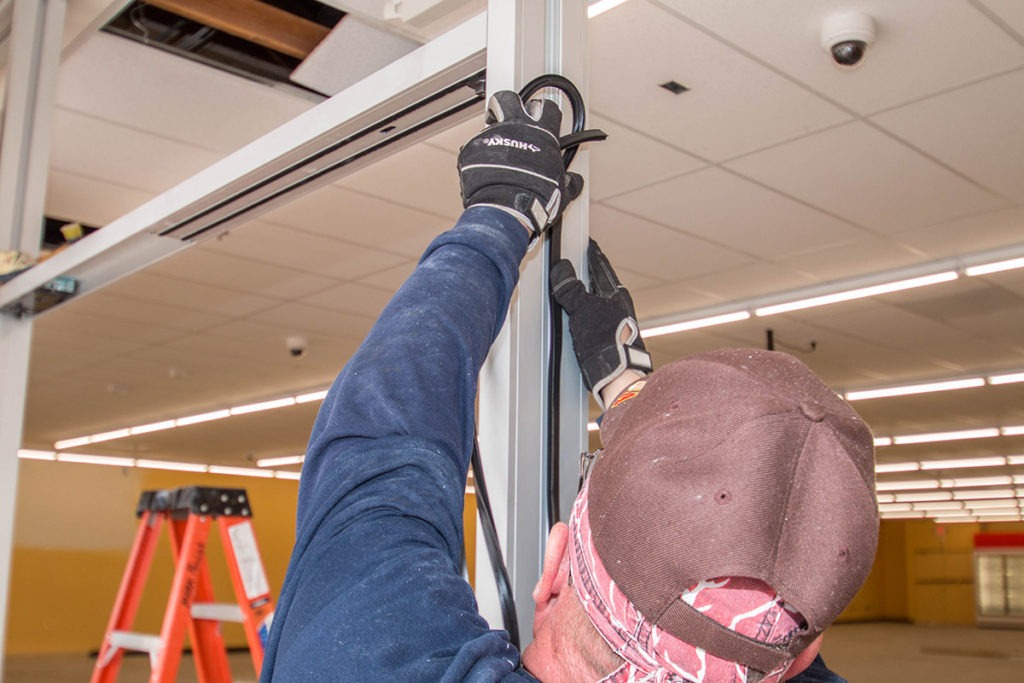 Rubber/Vinyl Storefront Glass Installation