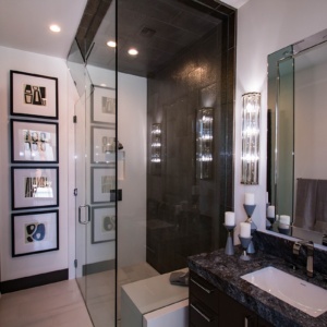 High-End Frameless Shower Door Enclosure System