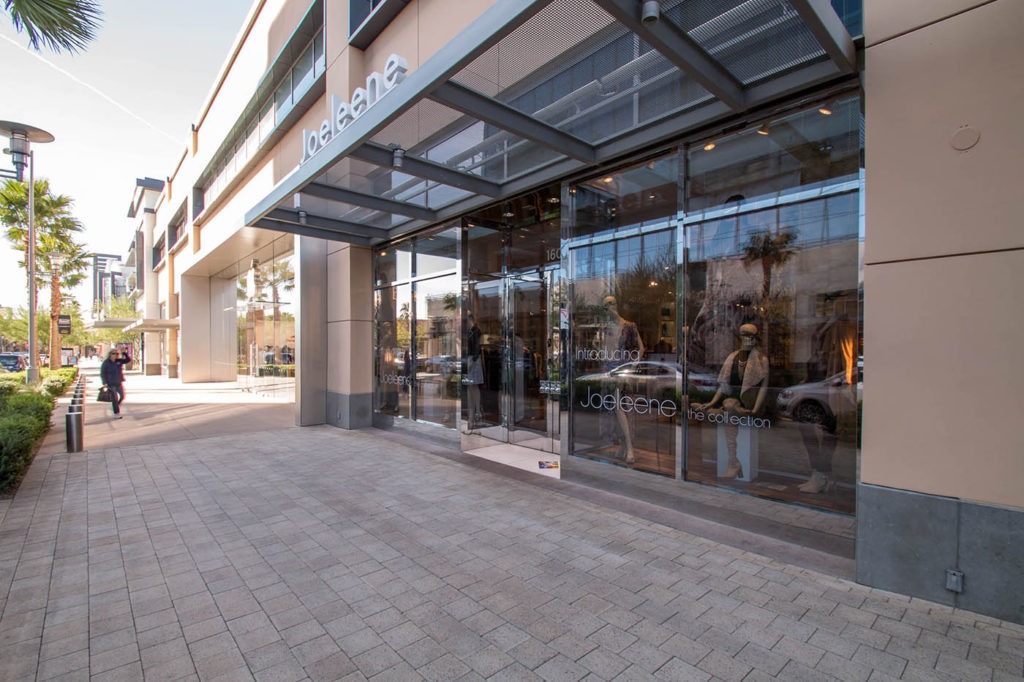 Joeleene's Clothing Store in Downtown Summerlin Las Vegas, Nevada - A Cutting Edge Glass and Mirror Storefront