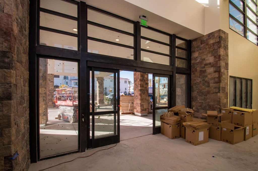 Interior Storefront - A Cutting Edge Glass and Mirror