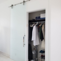 glass, glass barn doors, glass doors, las vegas glaziers, glass barn door, barn door, residential, commercial, sliding series, slider, opaque glass, A Cutting Edge Glass and Mirror, installation, satisfaction, las vegas, nevada, henderson, summerlin
