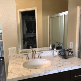 vanity mirro
