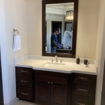 Bathroom Mirrors Installation