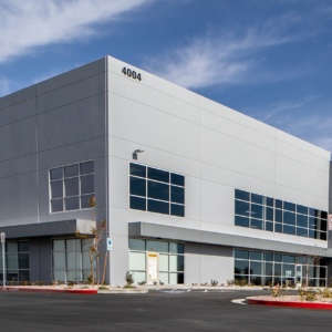 Matter Park Front Glass Installation Las Vegas