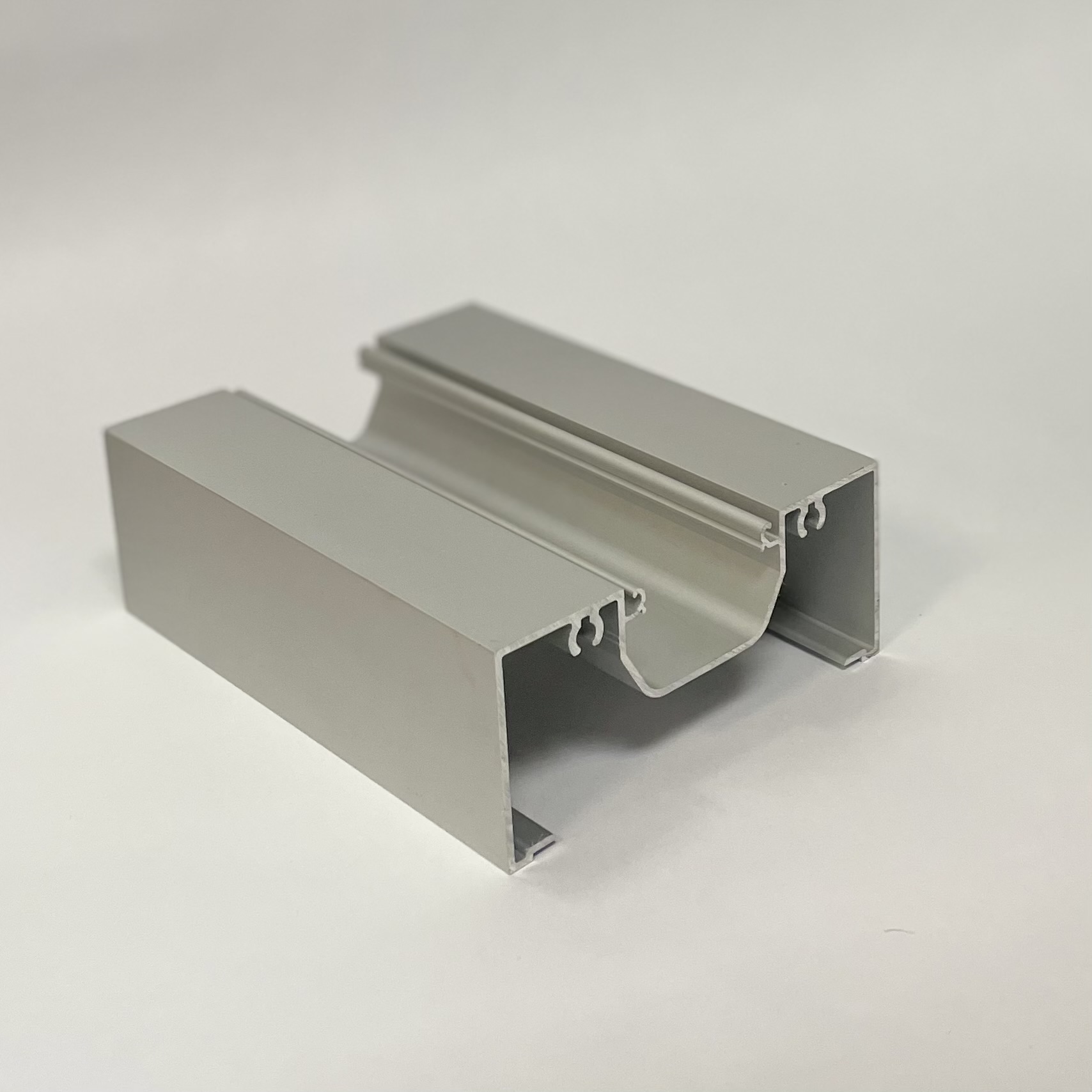 Clear Anodized Center Glazed System