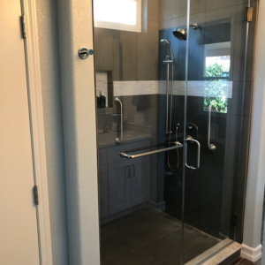 38” starphire glass brushed nickel hardware